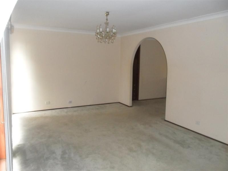 11 Cherokee Avenue, Greenfield Park NSW 2176