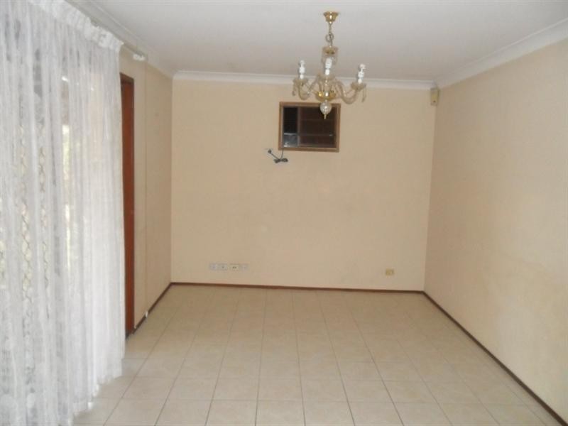 11 Cherokee Avenue, Greenfield Park NSW 2176