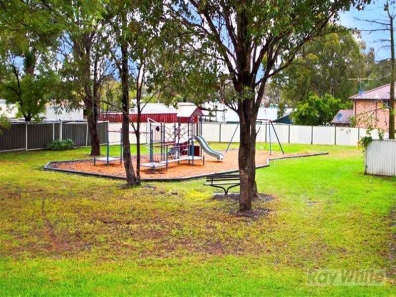 8 Minto Close, Bonnyrigg Heights NSW 2177