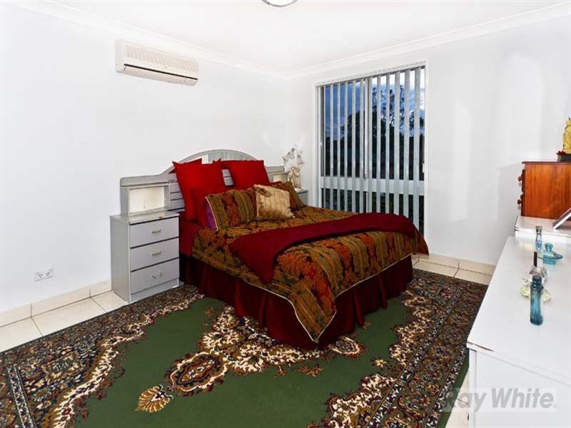 34 Zappia Place, Edensor Park NSW 2176