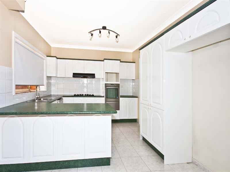 12 Earl Place, Cecil Hills NSW 2171