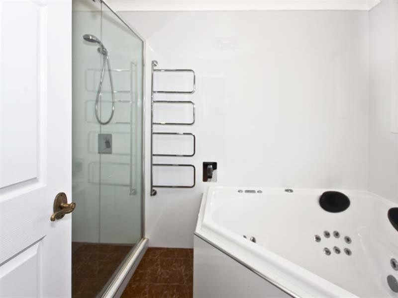 12 Earl Place, Cecil Hills NSW 2171