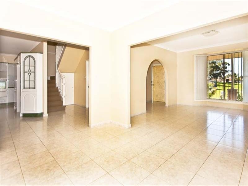 12 Earl Place, Cecil Hills NSW 2171