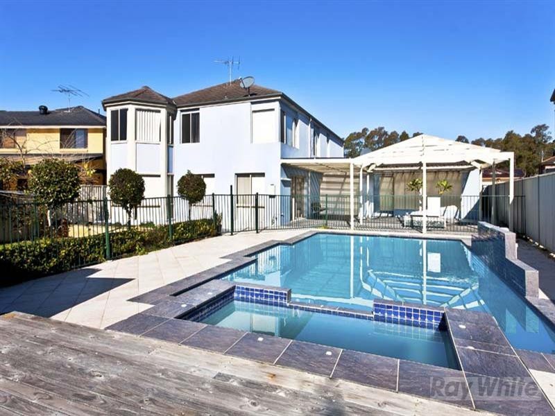 60 Edinburgh Circuit, Cecil Hills NSW 2171