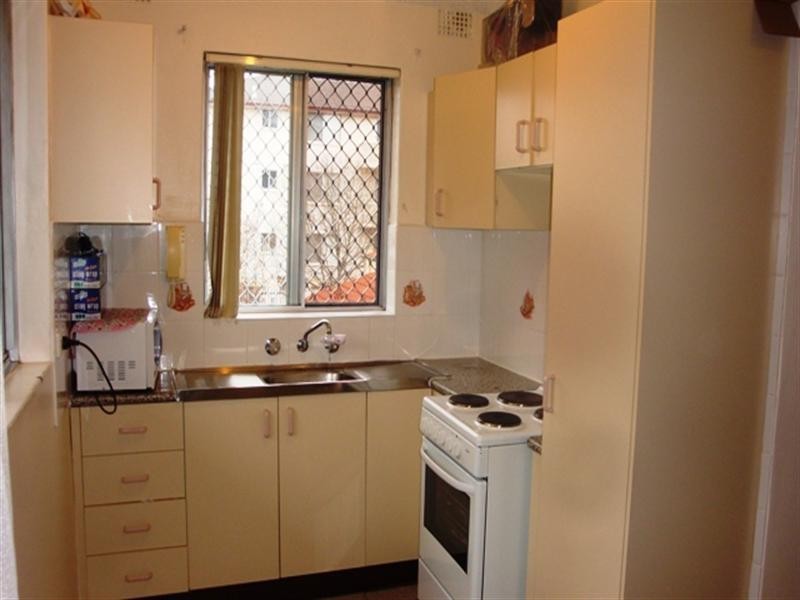 Level 1 1/21 York Street, Fairfield NSW 2165