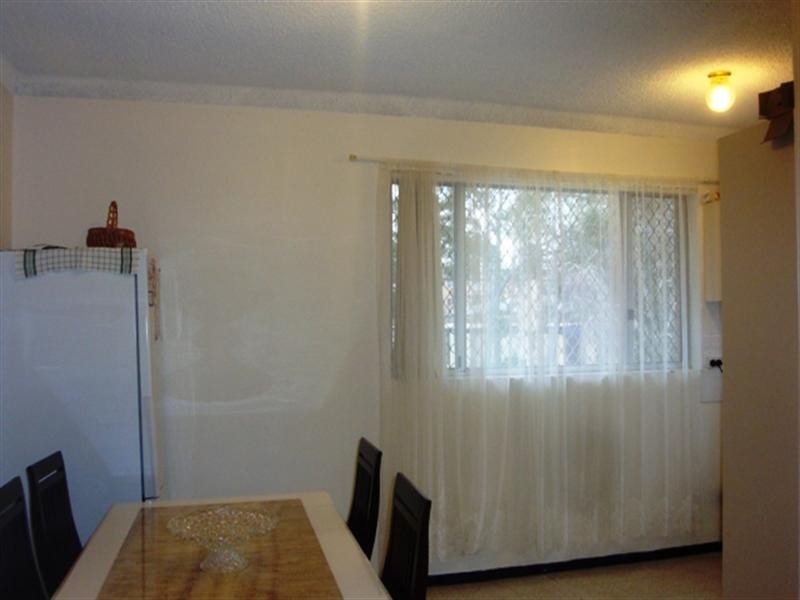 Level 1 1/21 York Street, Fairfield NSW 2165