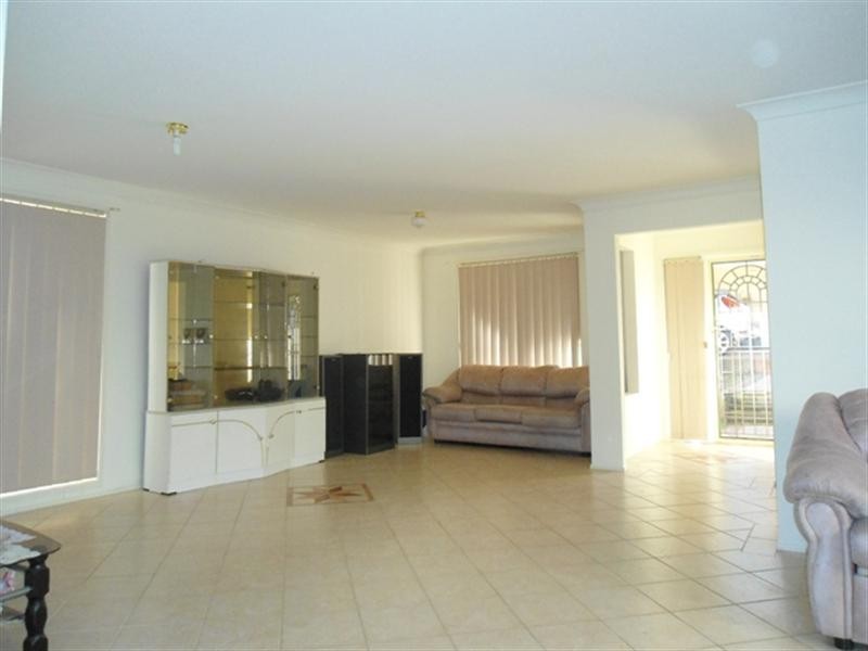 52 McCarthy Street, Fairfield West NSW 2165