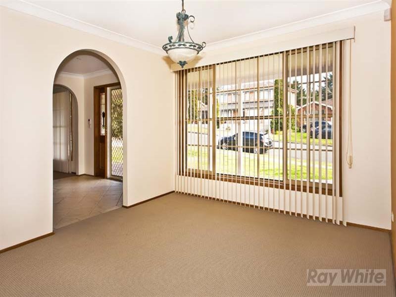 42 Darling Street, Abbotsbury NSW 2176