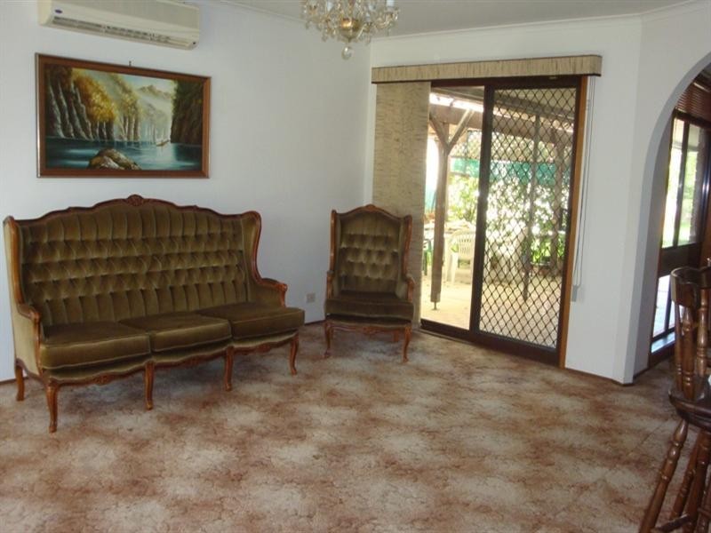 78 Roland Street, Bossley Park NSW 2176