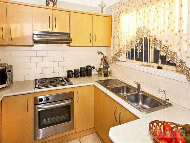 4/111 Polding Street, Fairfield Heights NSW 2165