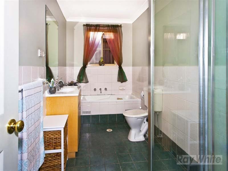 4/111 Polding Street, Fairfield Heights NSW 2165