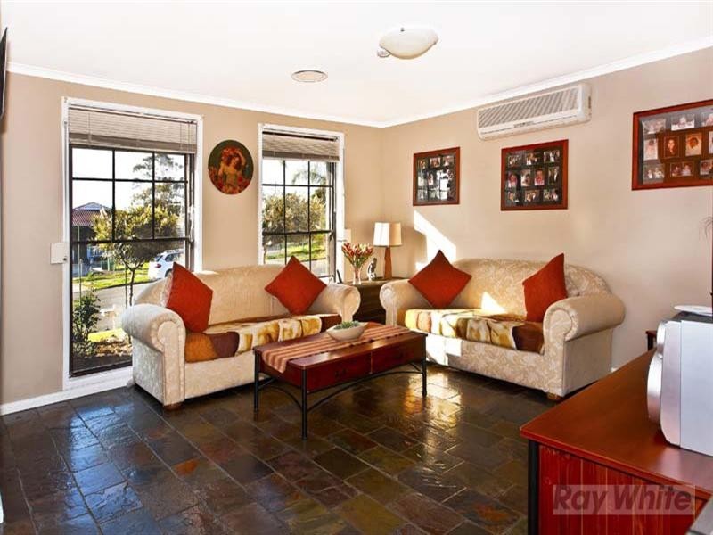 6 Cheyenne Road, Greenfield Park NSW 2176