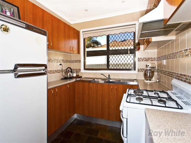 6 Cheyenne Road, Greenfield Park NSW 2176