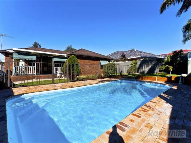48 Murrumbidgee Street, Bossley Park NSW 2176