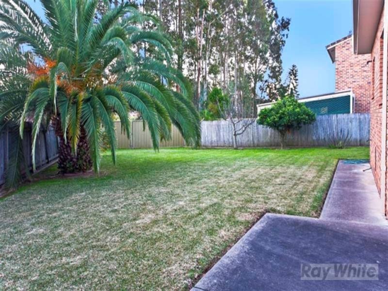 2 Forbes Close, Abbotsbury NSW 2176