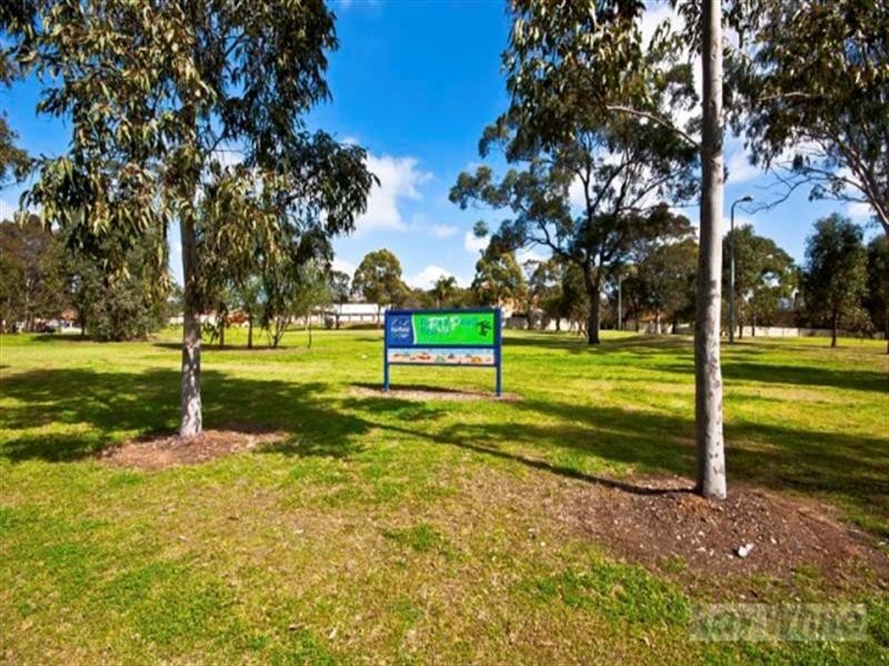 12 Bancroft Road, Abbotsbury NSW 2176