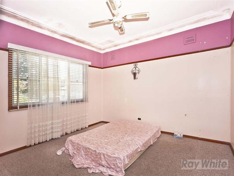 12 Crown Street, Fairfield East NSW 2165