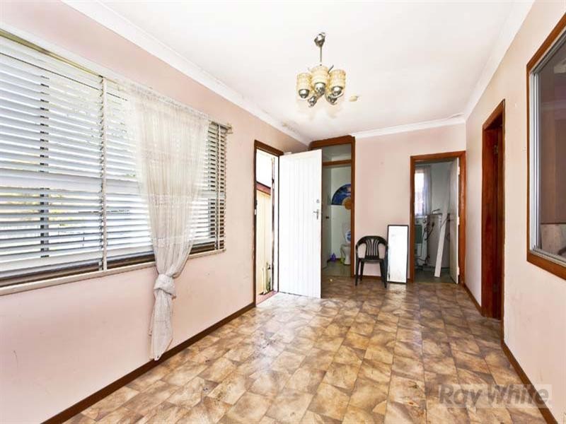 12 Crown Street, Fairfield East NSW 2165