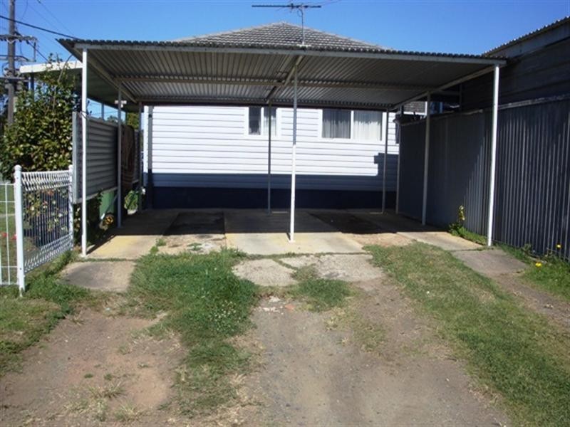 14 Shamrock Street, Smithfield NSW 2164