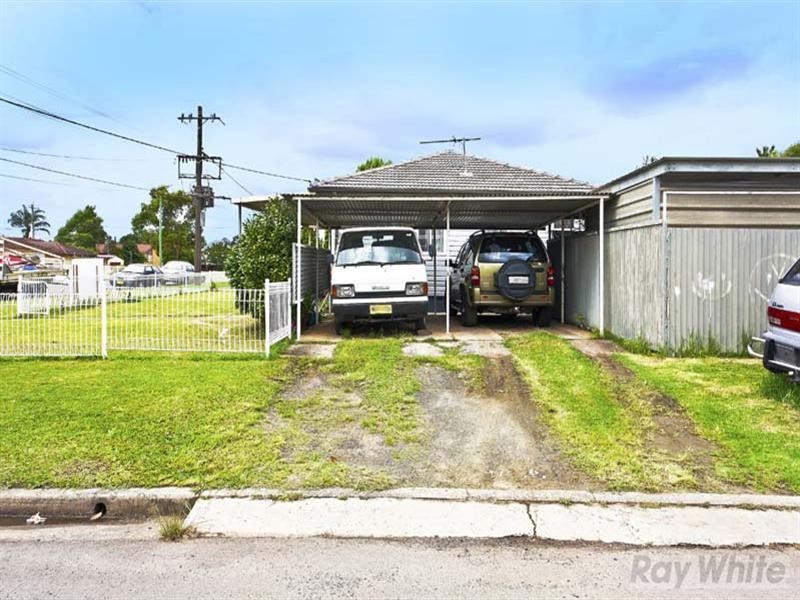 14 Shamrock Street, Smithfield NSW 2164