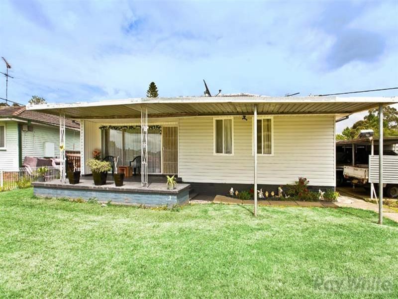 14 Shamrock Street, Smithfield NSW 2164