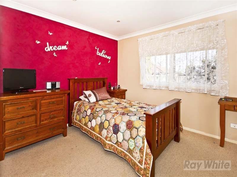 73 Roland Street, Bossley Park NSW 2176