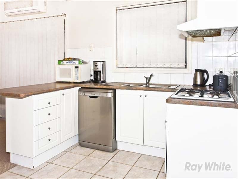 46 Marconi Road, Bossley Park NSW 2176