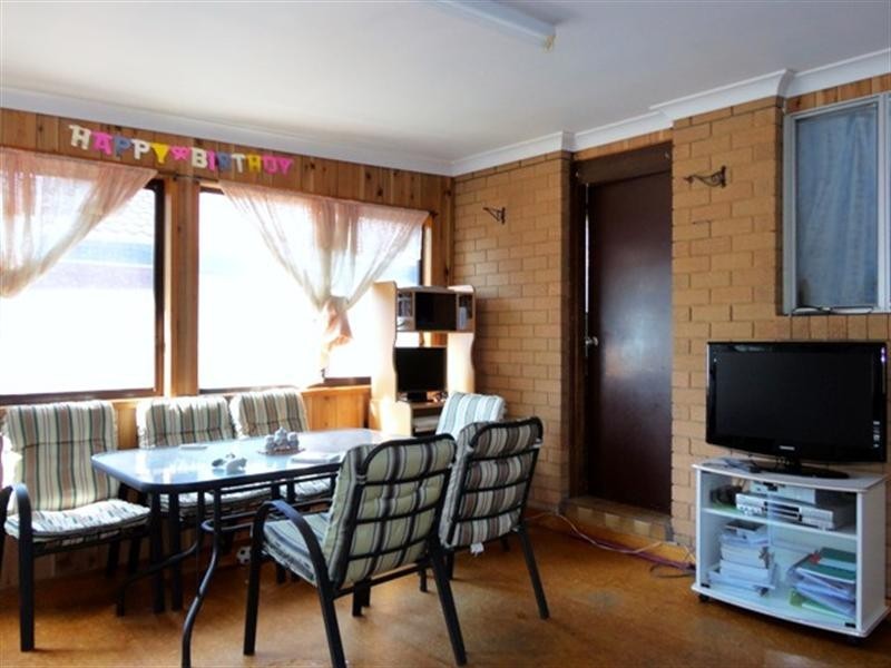 13 Glenfern Crescent, Bossley Park NSW 2176