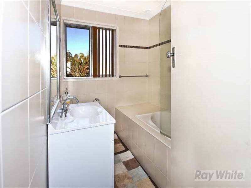 89 King Road, Fairfield West NSW 2165