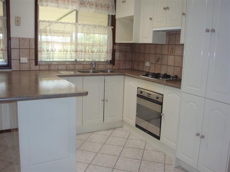 33 Emerson Street, Wetherill Park NSW 2164