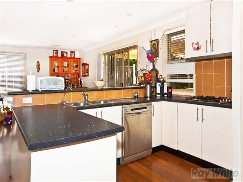 30 Province Street, Abbotsbury NSW 2176