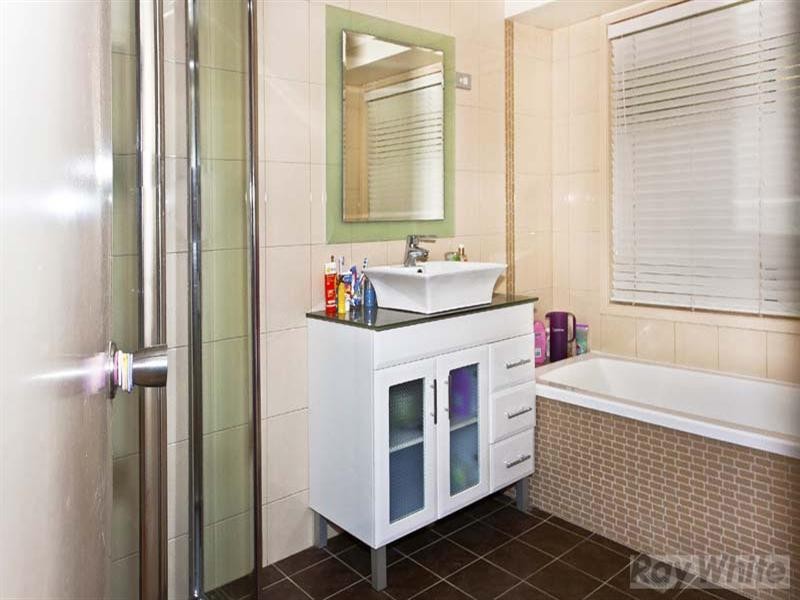 30 Province Street, Abbotsbury NSW 2176