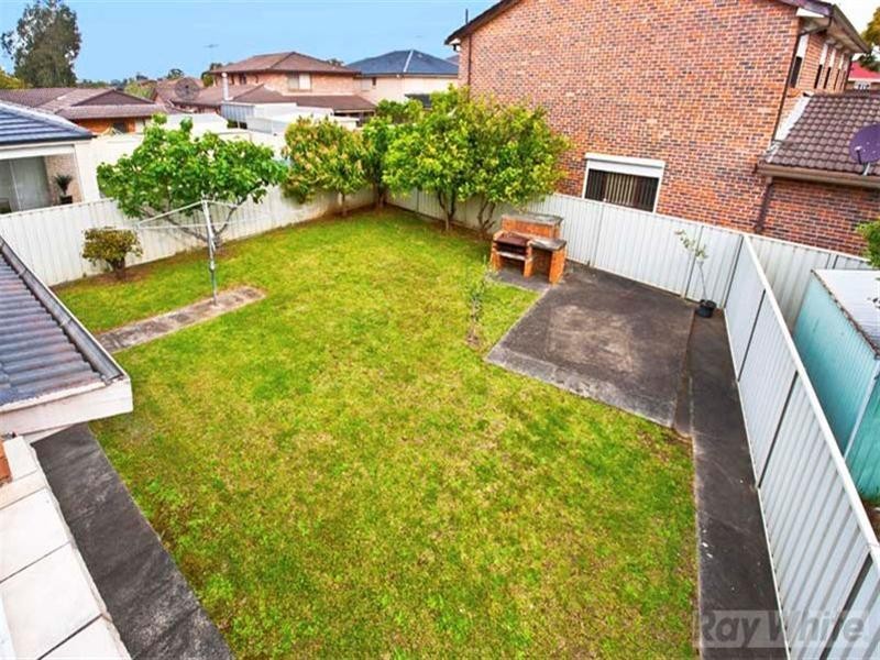 6 Marvell Road, Wetherill Park NSW 2164