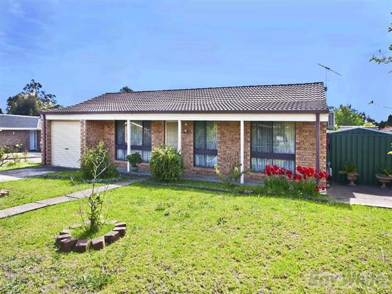 32/30 Devenish Street, Greenfield Park NSW 2176