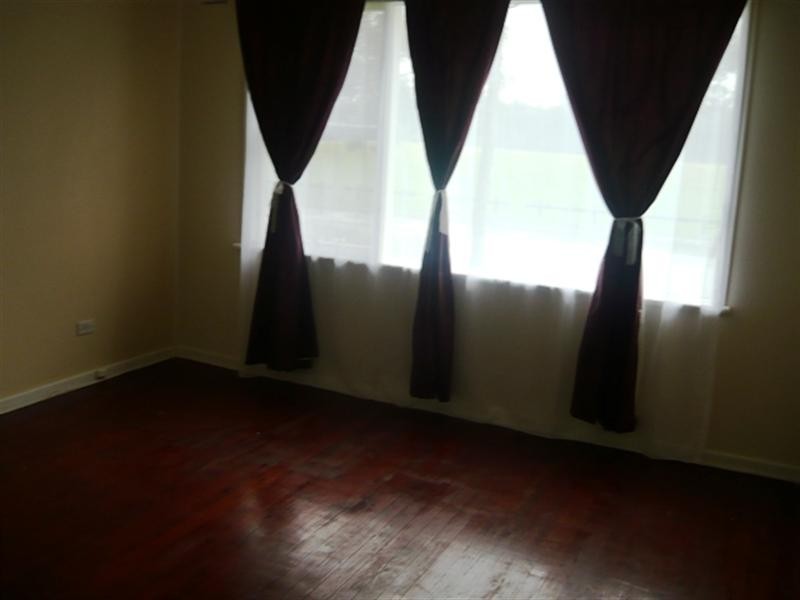 8 Rhondda Street, Smithfield NSW 2164