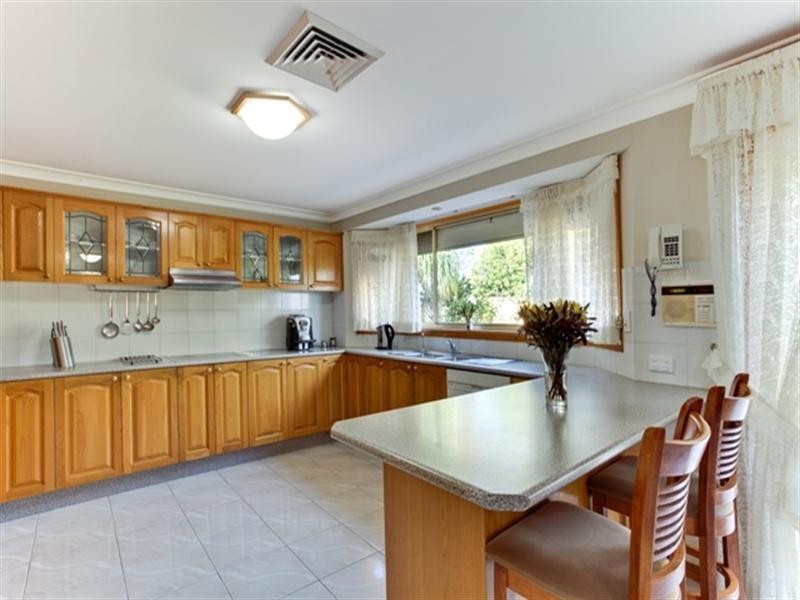 12 Weeroona Road, Edensor Park NSW 2176