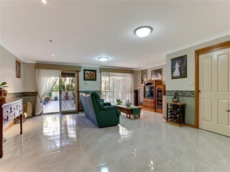 12 Weeroona Road, Edensor Park NSW 2176
