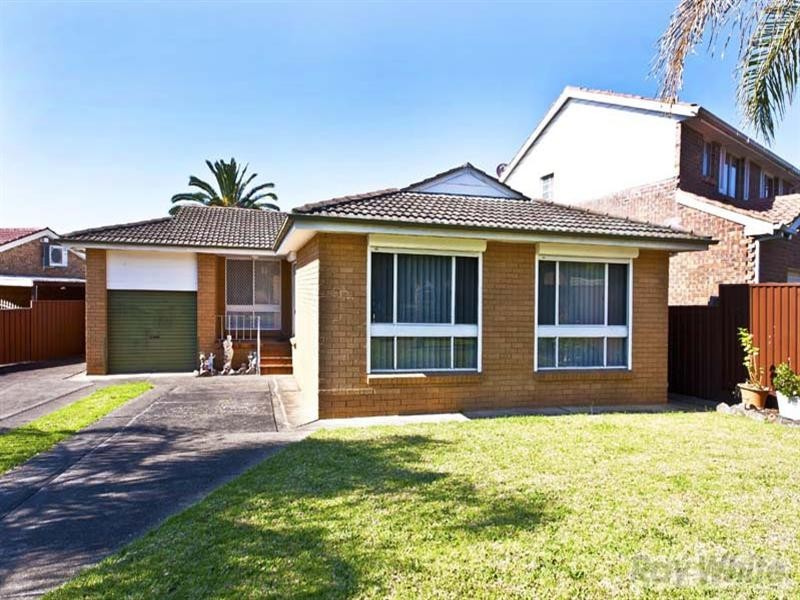 25 Pirie Close, Wakeley NSW 2176