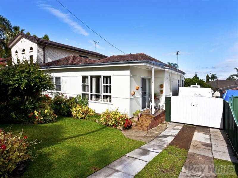 15 Jordan Street, Fairfield West NSW 2165