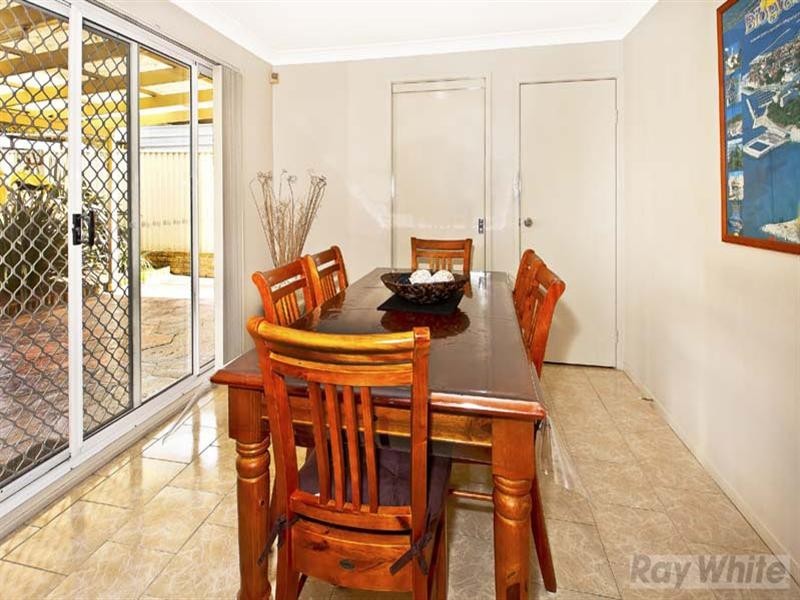 9 Mohawk Crescent, Greenfield Park NSW 2176