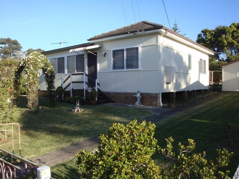 2 Moir Street, Smithfield NSW 2164