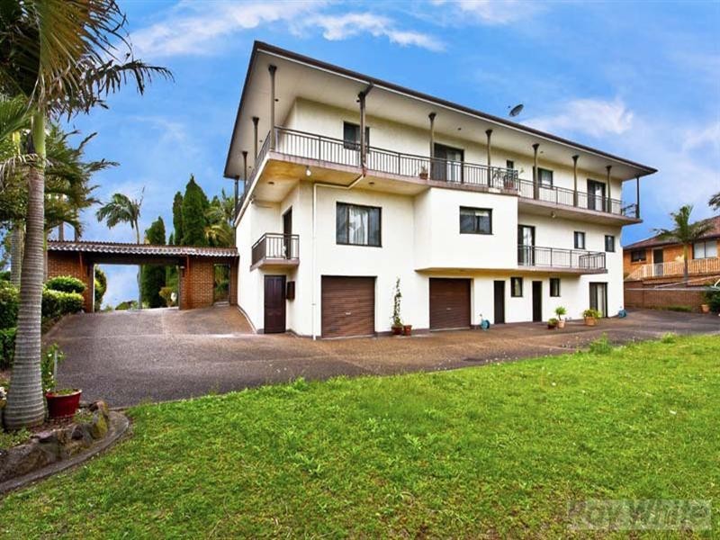 6 Gawler Place, Bossley Park NSW 2176