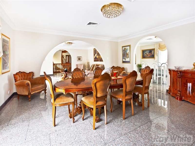 6 Gawler Place, Bossley Park NSW 2176