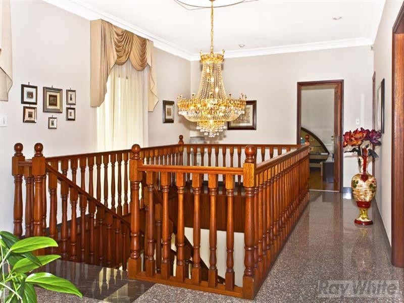 6 Gawler Place, Bossley Park NSW 2176