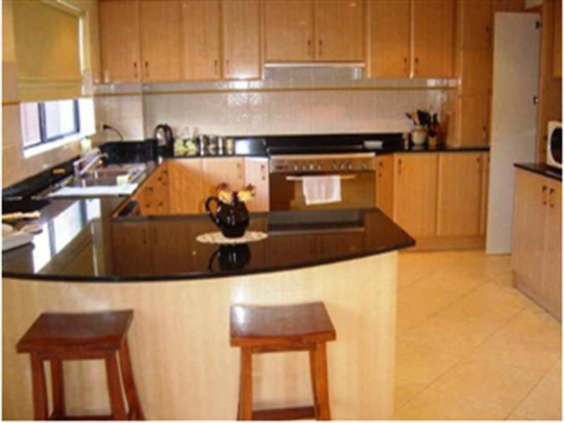 4 Rabaul Close, Bossley Park NSW 2176