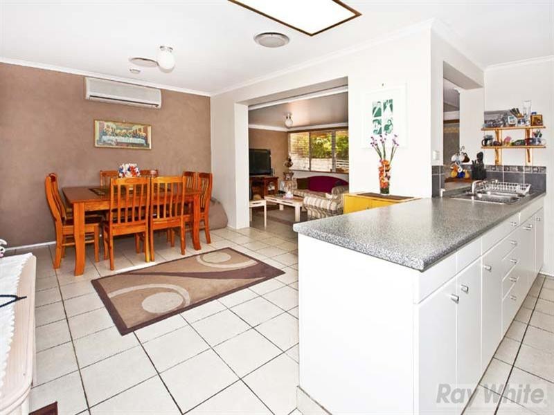 18 Kingfisher Avenue, Hinchinbrook NSW 2168