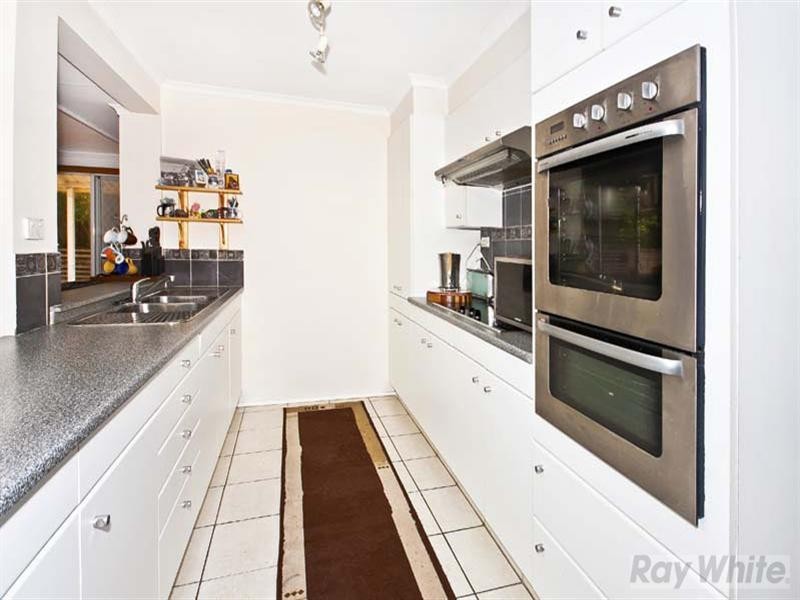 18 Kingfisher Avenue, Hinchinbrook NSW 2168