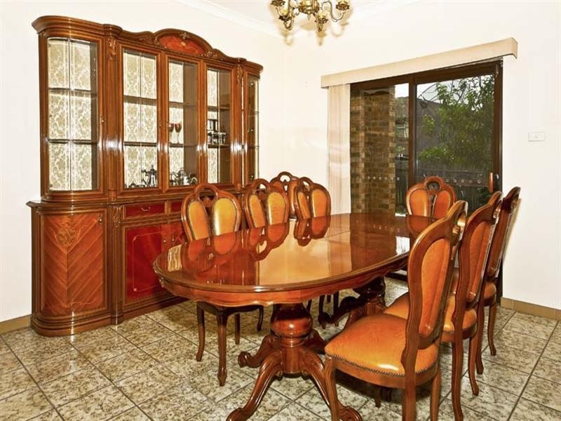 25 Cootha Close, Bossley Park NSW 2176