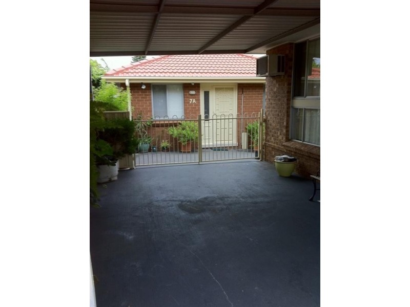 7A Burramy Close, Bossley Park NSW 2176
