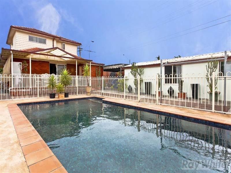 26 Baudin Crescent, Fairfield West NSW 2165